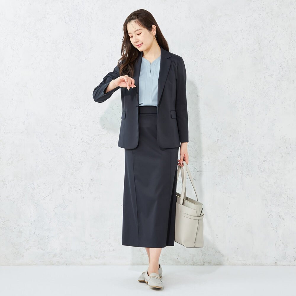 Water-repellent Stretch Long Skirt - Navy - Image 3