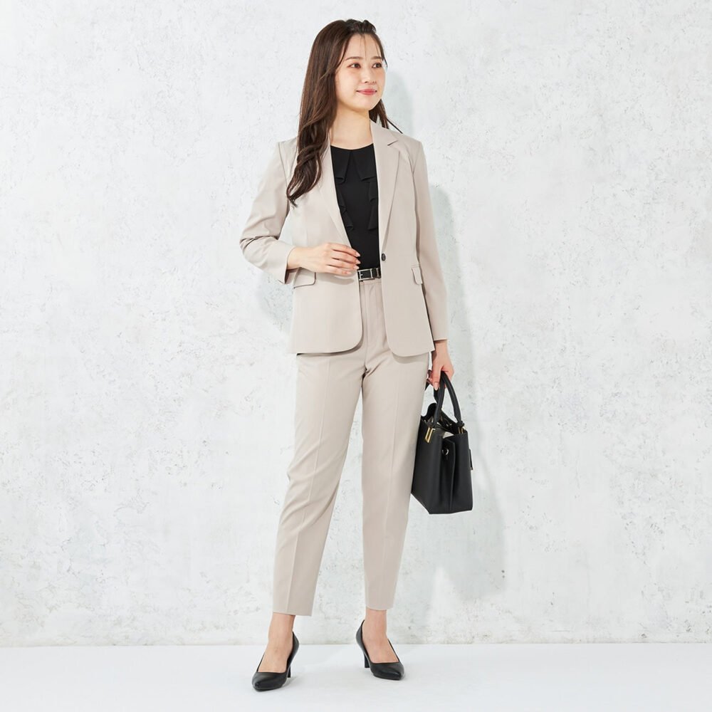 Water-repellent Stretch Cropped Pants - Beige - Image 2